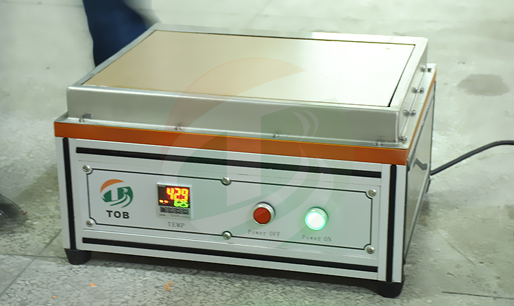 vacuum sealing machine