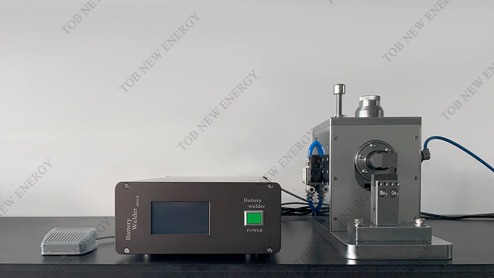 Máquina de soldadura por puntos ultrasónica para batería de iones de sodio