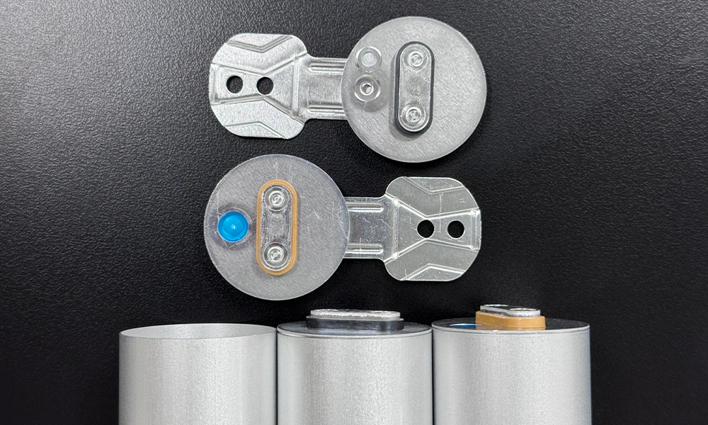 33135 Tabless Sodium-ion Cylindrical Battery Case Kit