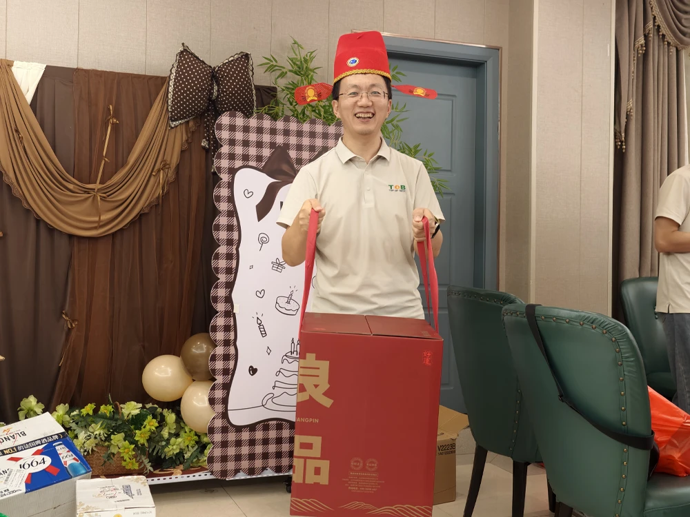 Neil Zhao awarded the ZhuangYuan in the tob new energy mid-autumn bo bing event