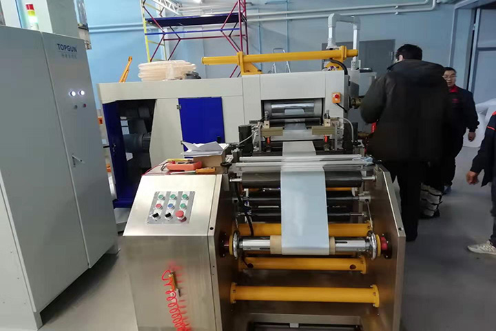 Instalación de la máquina de prensado continuo de la temperatura del aceite en Rusia