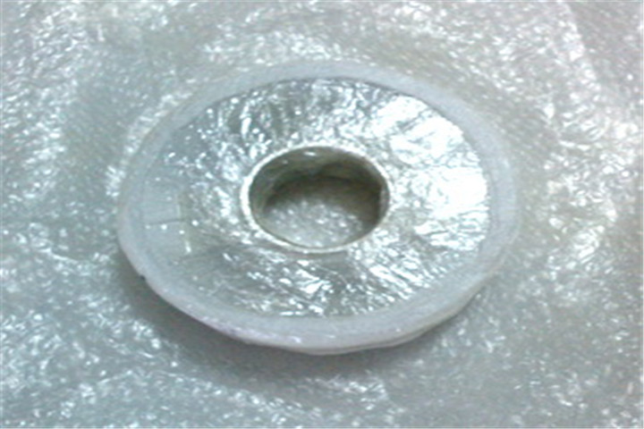 Papel de aluminio de batería de litio de 57 mm de ancho enviado a EE. UU.